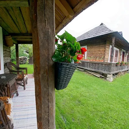 Casa Bunicii Din Bucovina