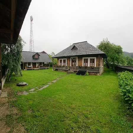 Casa Bunicii Din Bucovina