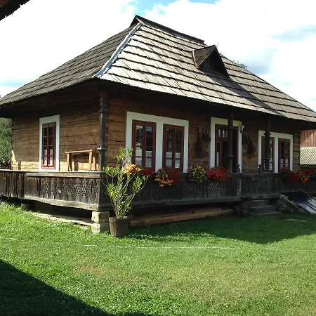 Casa Bunicii Din Bucovina Vama (Suceava)
